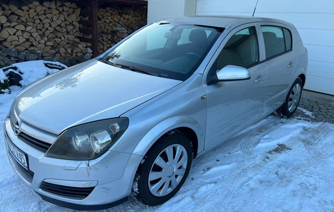 Opel Astra cena 9000 przebieg: 149213, rok produkcji 2005 z Otmuchów małe 79
